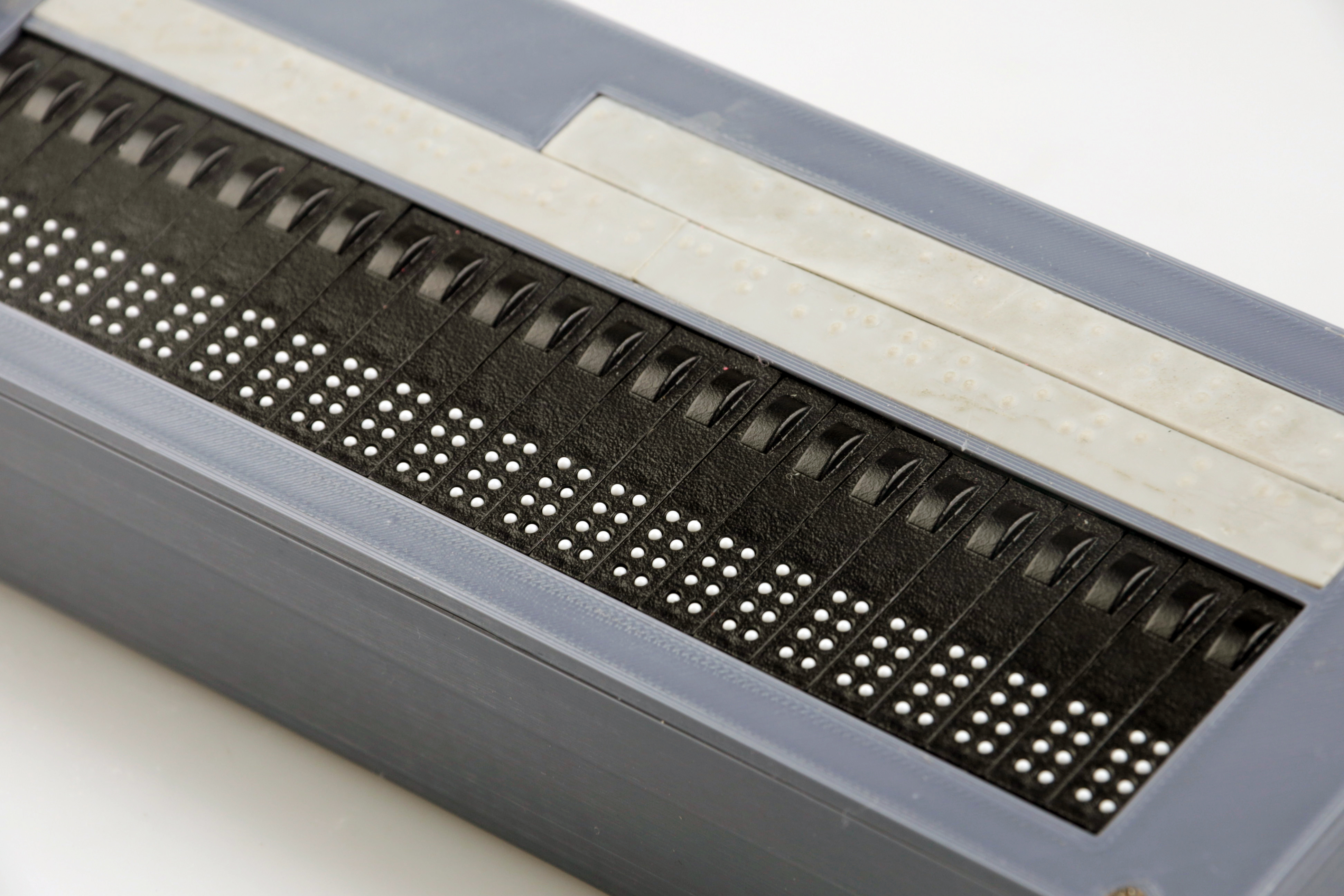 Bee-Braille (BINUS Braille)